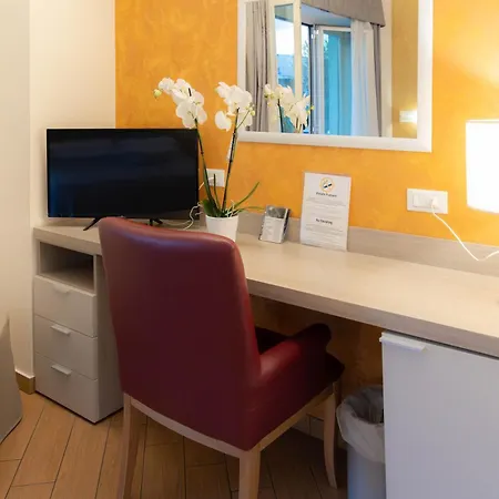 Porto Di Claudio Guest house 3*