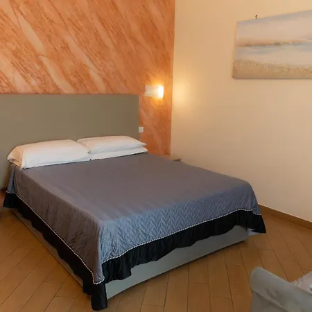 Guest house Porto Di Claudio 3*