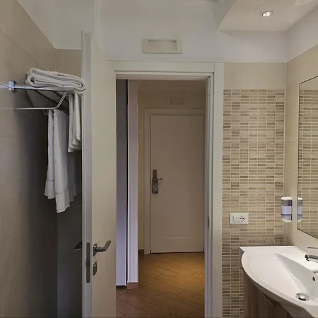 Pensionat Porto Di Claudio 4*