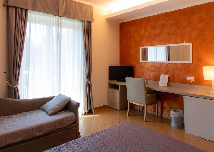 Πανσιόν Porto Di Claudio