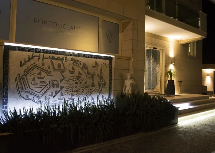 Porto Di Claudio 4* Φιουμιτσίνο